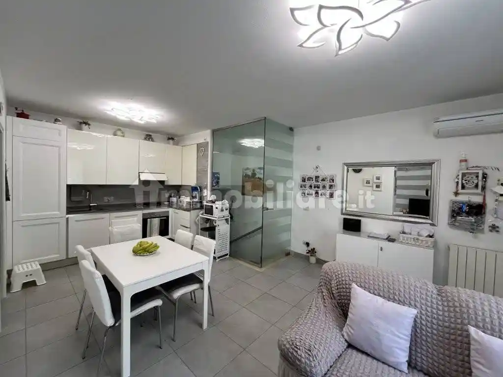 Appartamento in vendita a Massa