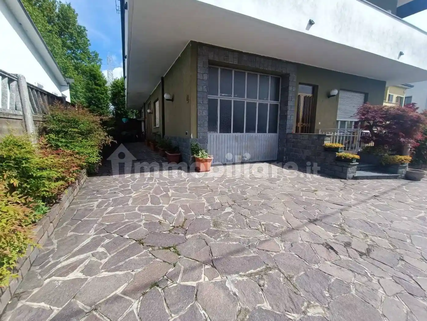 Appartamento in vendita a Rovello Porro