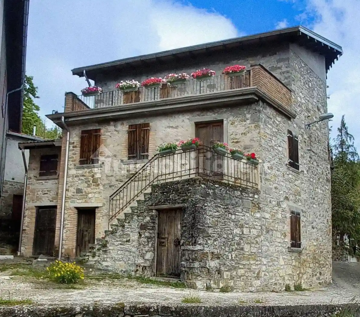 Rustico - Casale in vendita a Corniglio