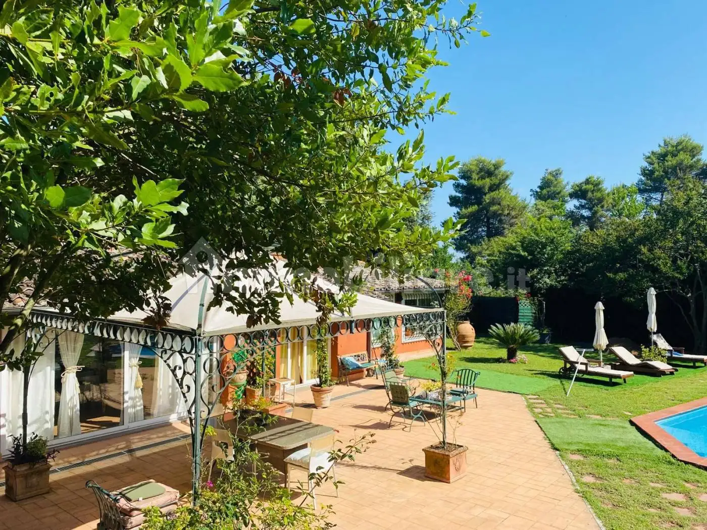 Villetta a schiera in affitto a Roma