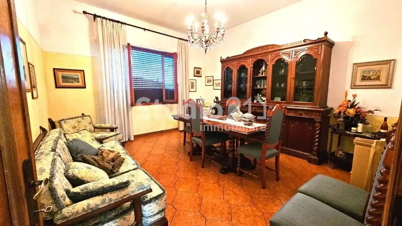 Appartamento in vendita a Reggello