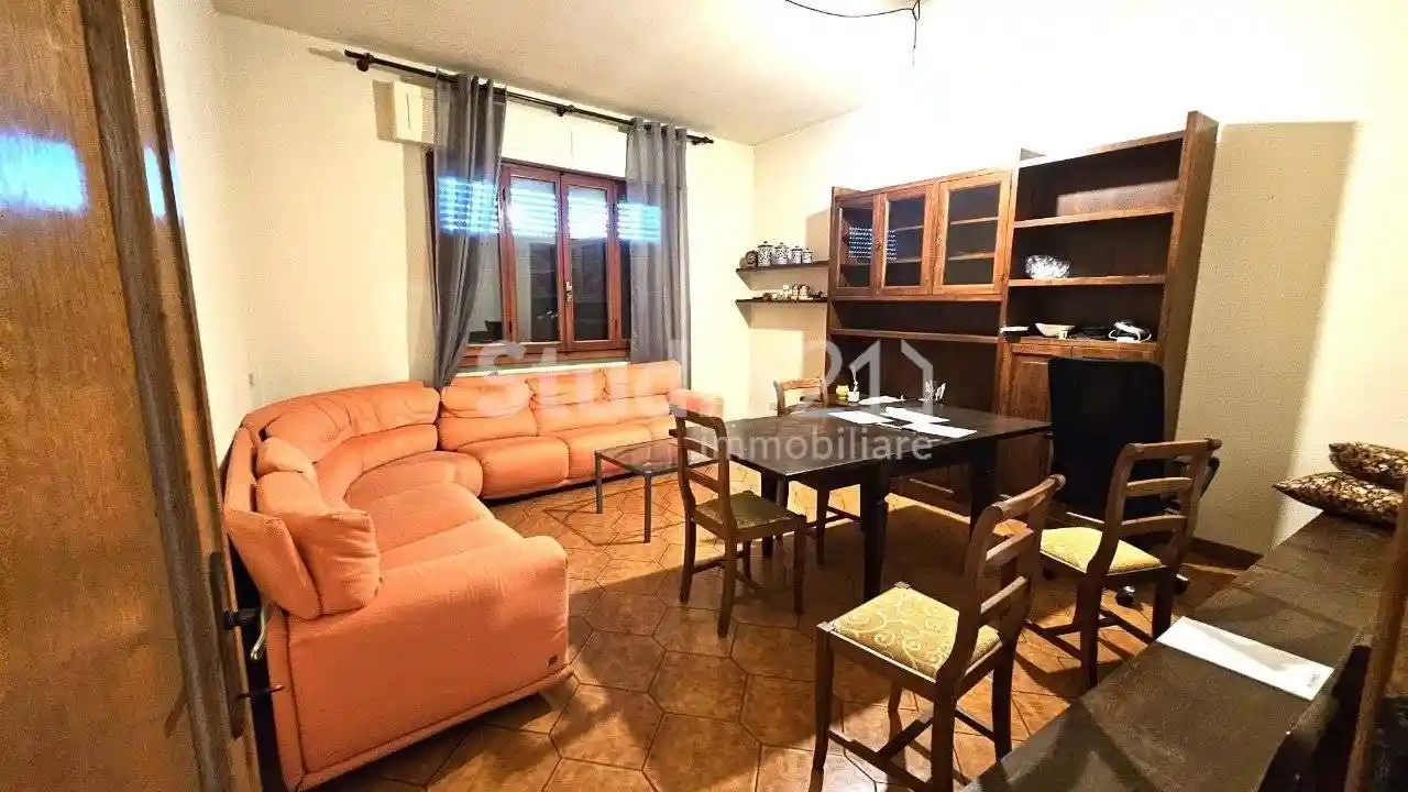 Appartamento in vendita a Reggello