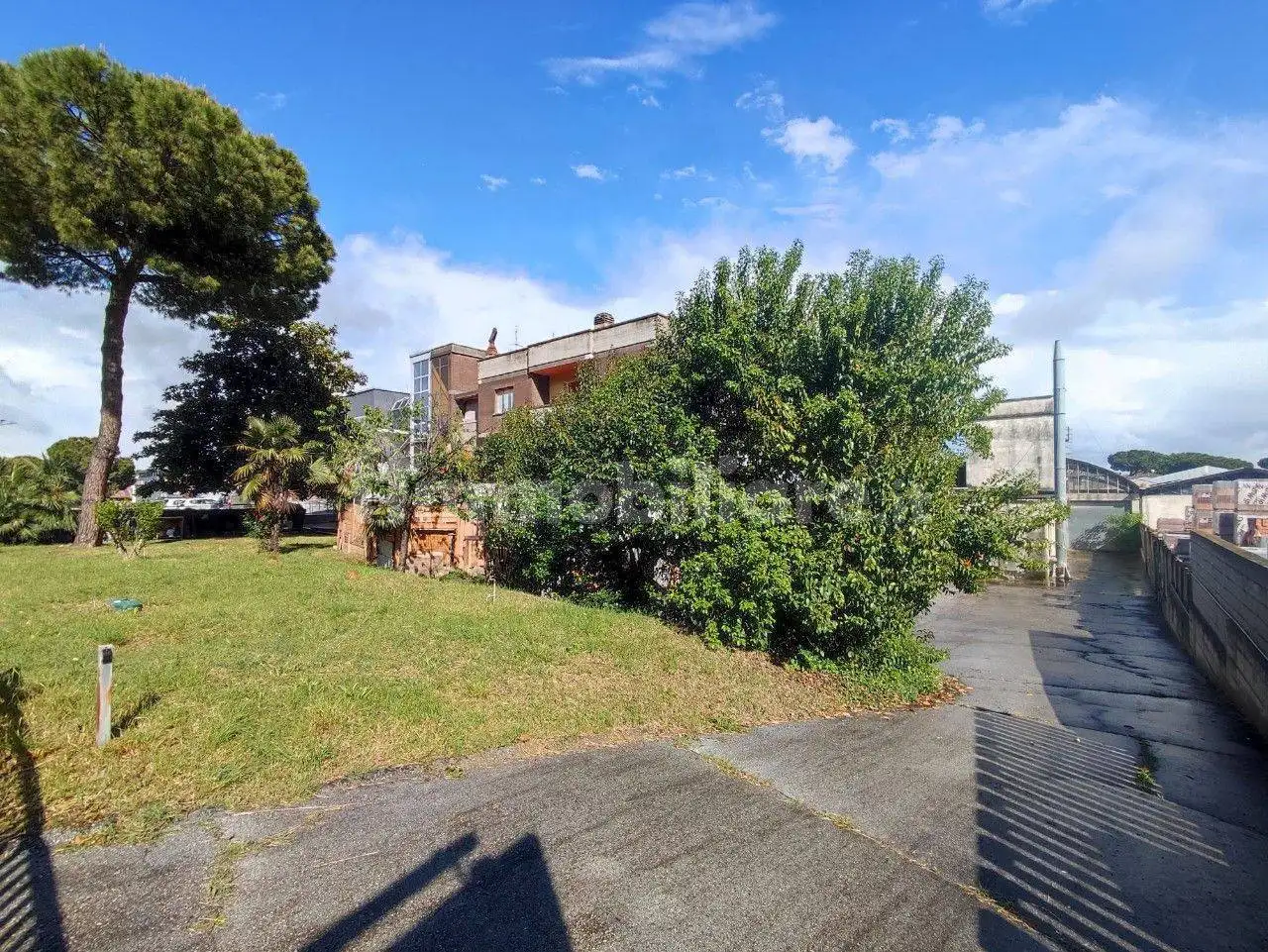 Palazzo - Edificio in vendita a Fano