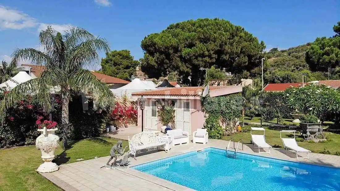 Villa in affitto a Messina