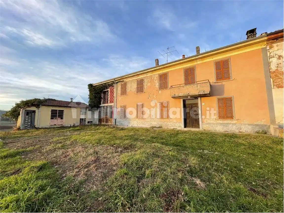 Rustico - Casale in vendita a Incisa Scapaccino