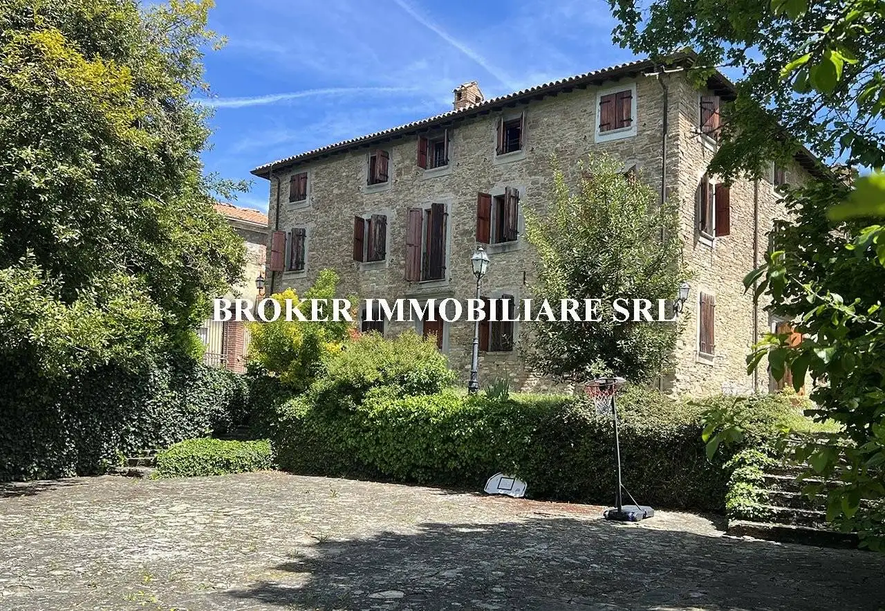 Rustico - Casale in vendita a Colli Verdi