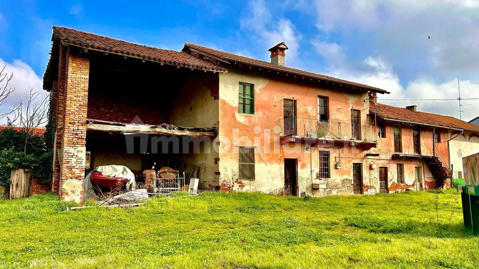 Rustico - Casale in vendita a Novara