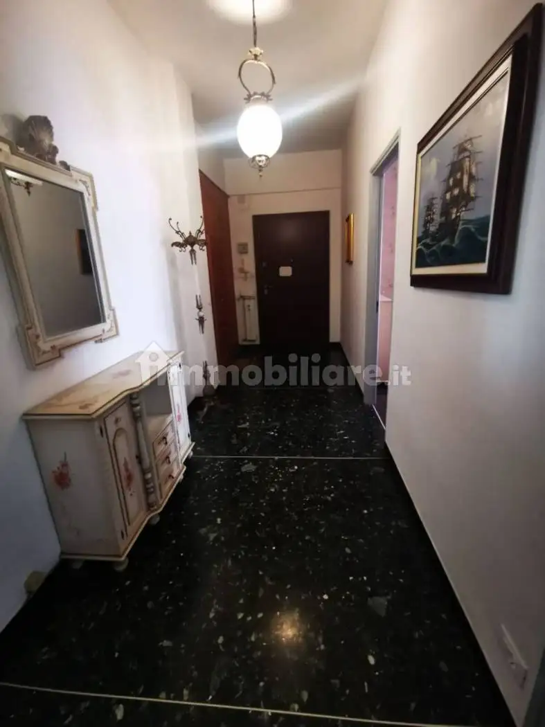 Bilocale corso Filippo Ferrari, 85, Centro, Albisola Superiore - foto 2