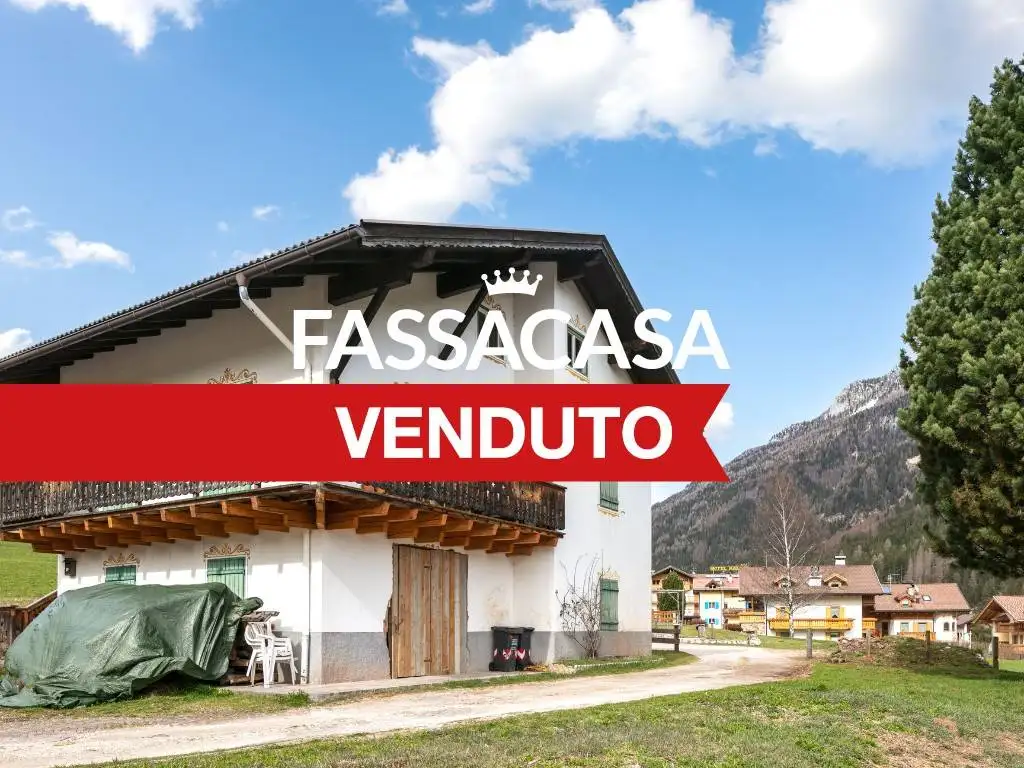 Villa in vendita a Soraga di Fassa