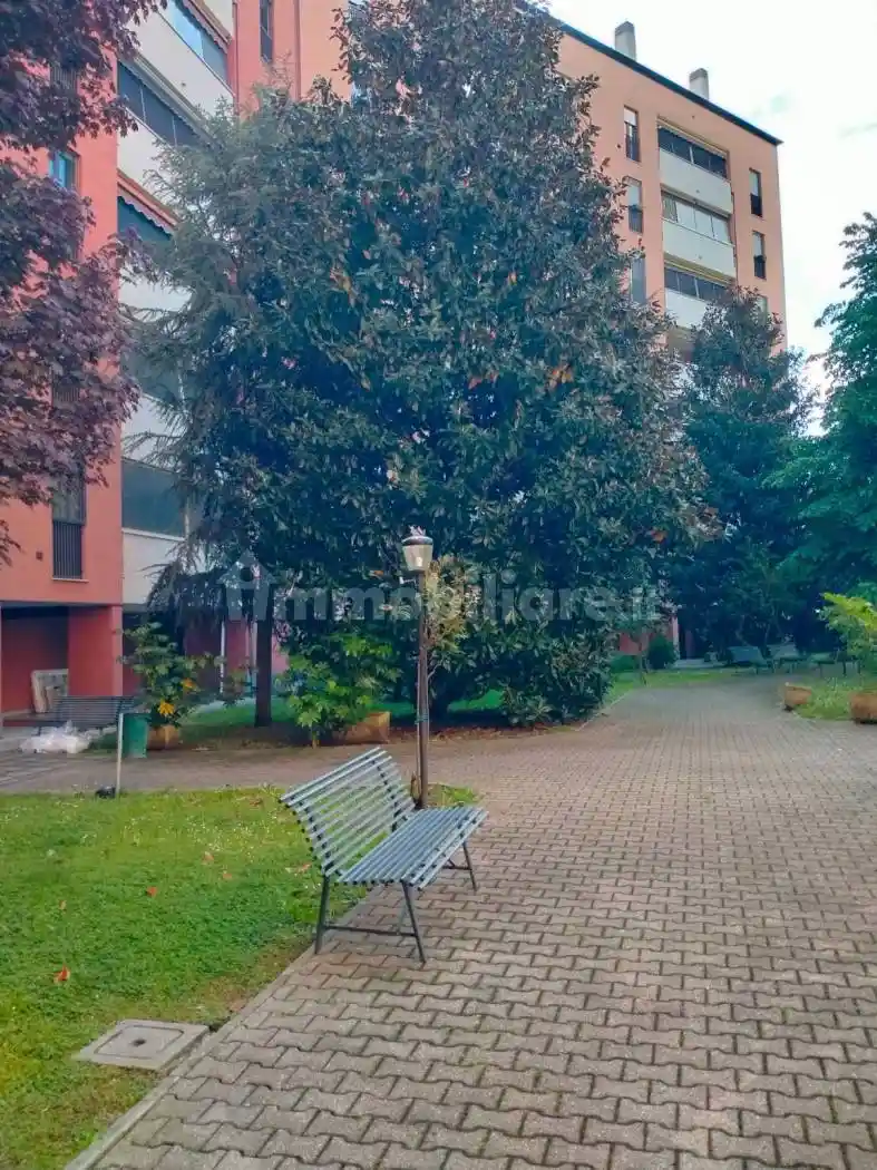 Trilocale via Francesco Gonin 65, Giambellino, Milano - foto 2