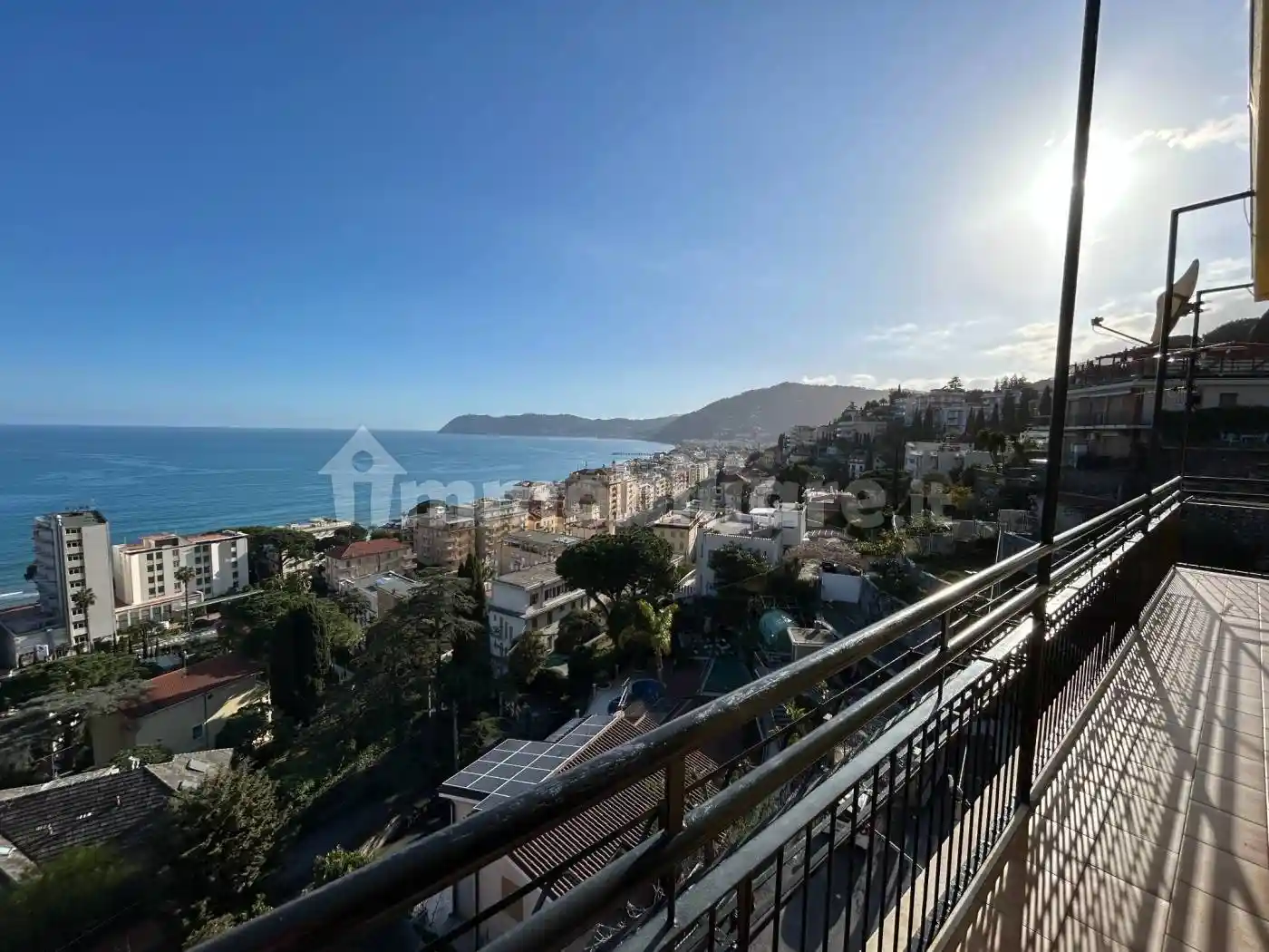 Appartamento in vendita a Alassio