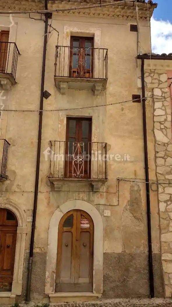 Casa indipendente in vendita a Cansano