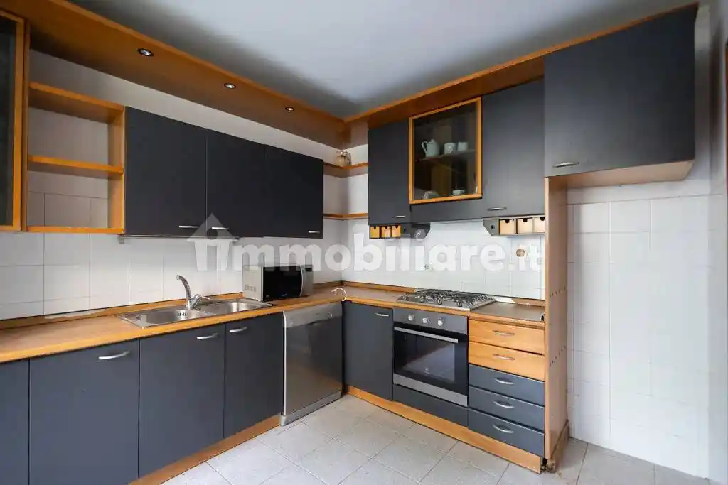 Villa in vendita a Albavilla