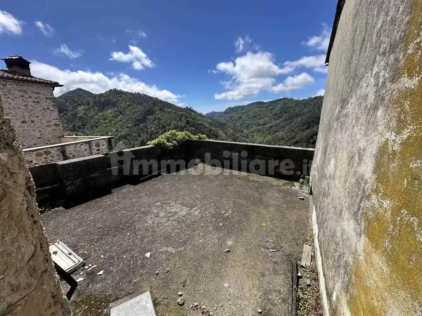 Rustico - Casale in vendita a Vezzi Portio