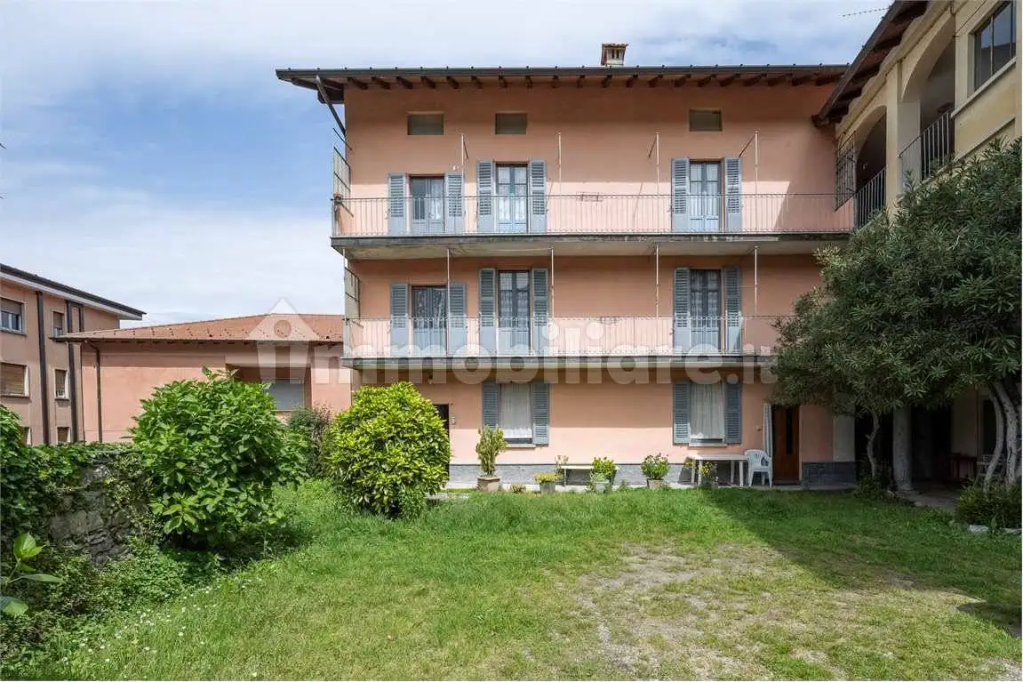 Casa indipendente in vendita a Orino