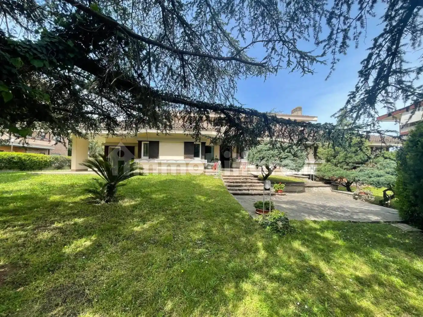 Villa in vendita a Aprilia