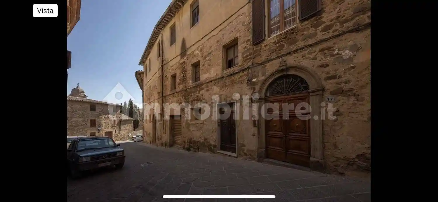 Villa in vendita a Montalcino