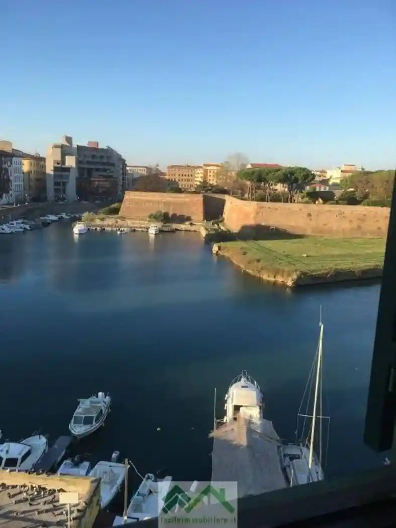 Appartamento in vendita a Livorno