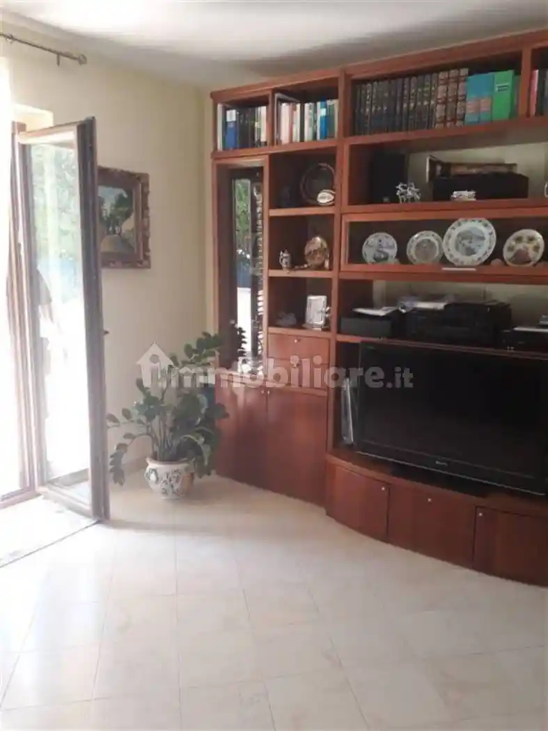 Villa in vendita a Livorno