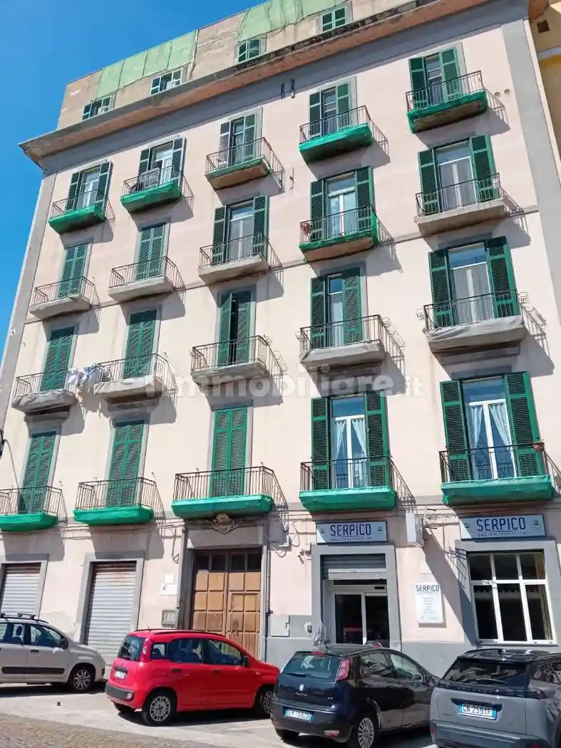 Appartamento in affitto a Napoli