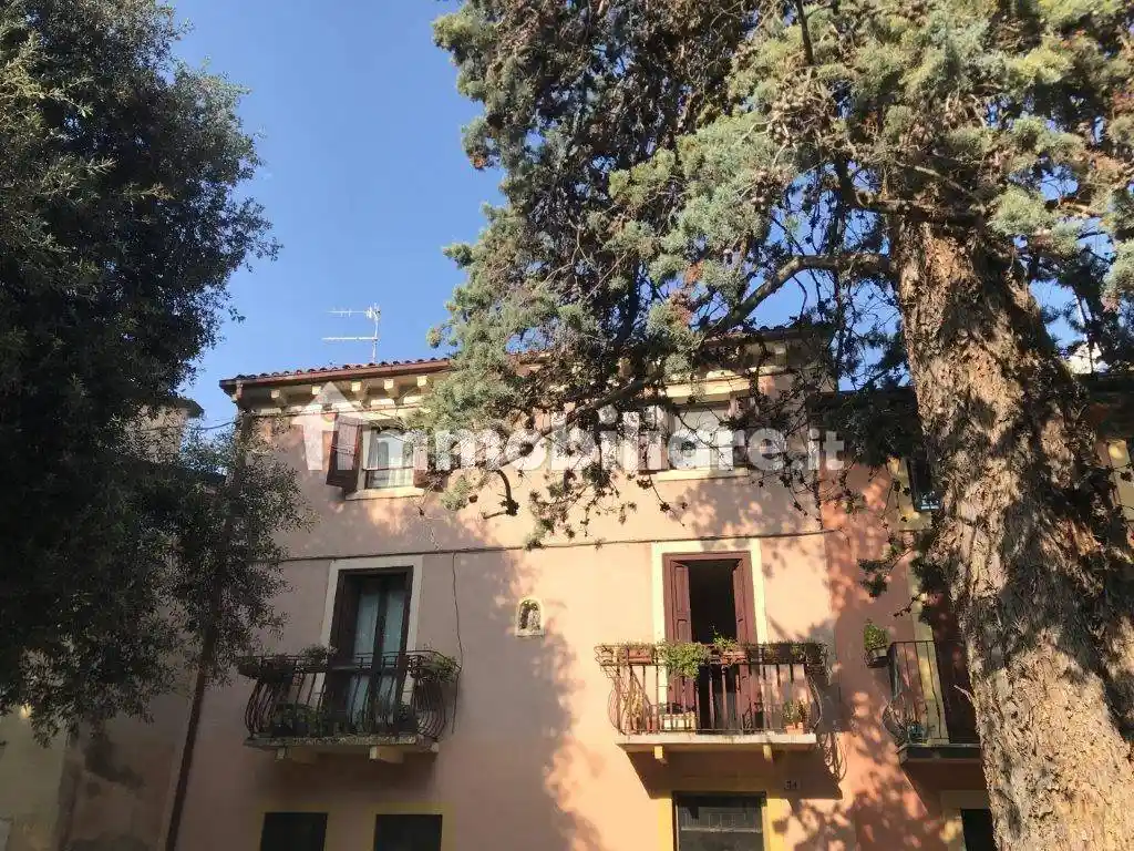 Appartamento in vendita a Verona