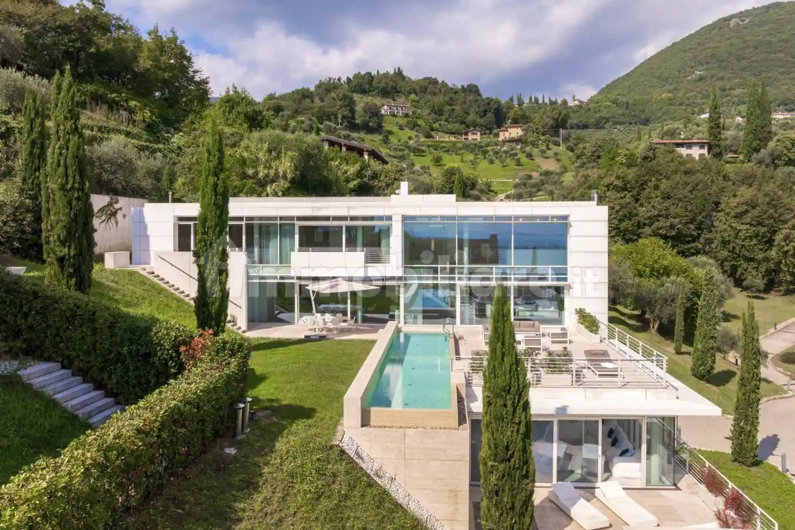 Villa in vendita a Gardone Riviera