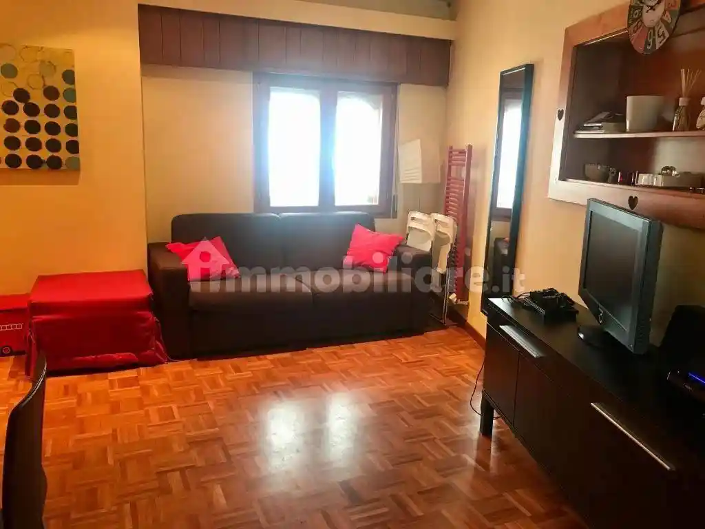 Bilocale via Aremogna 34, Centro, Roccaraso - foto 2