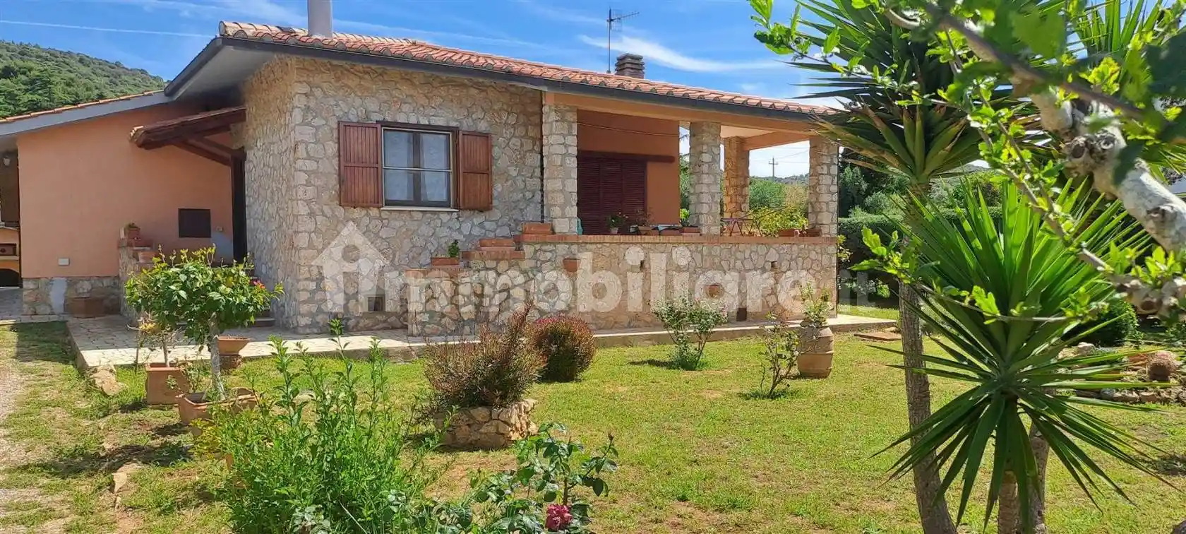Villa in vendita a Orbetello