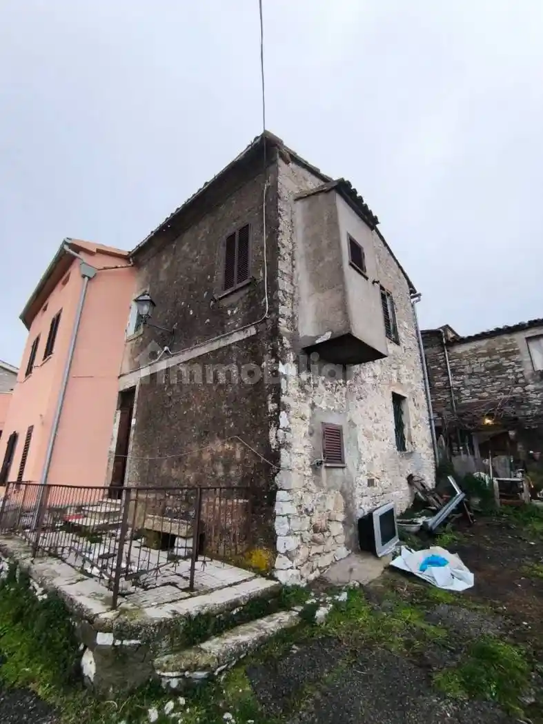 Rustico - Casale in vendita a Sorano