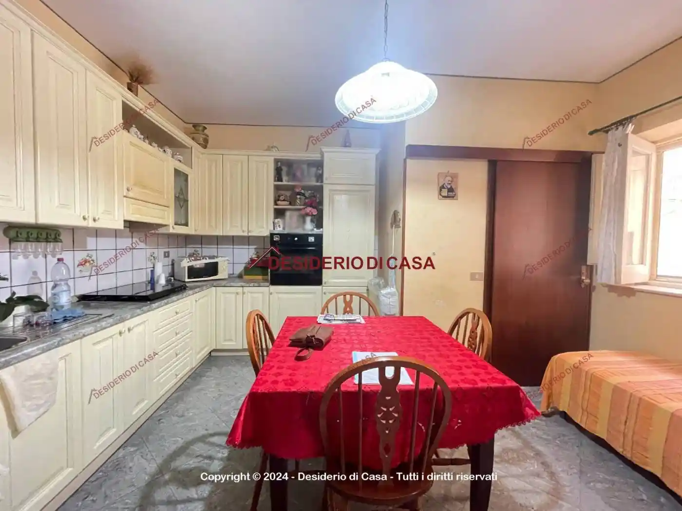 Casa indipendente in vendita a Lascari