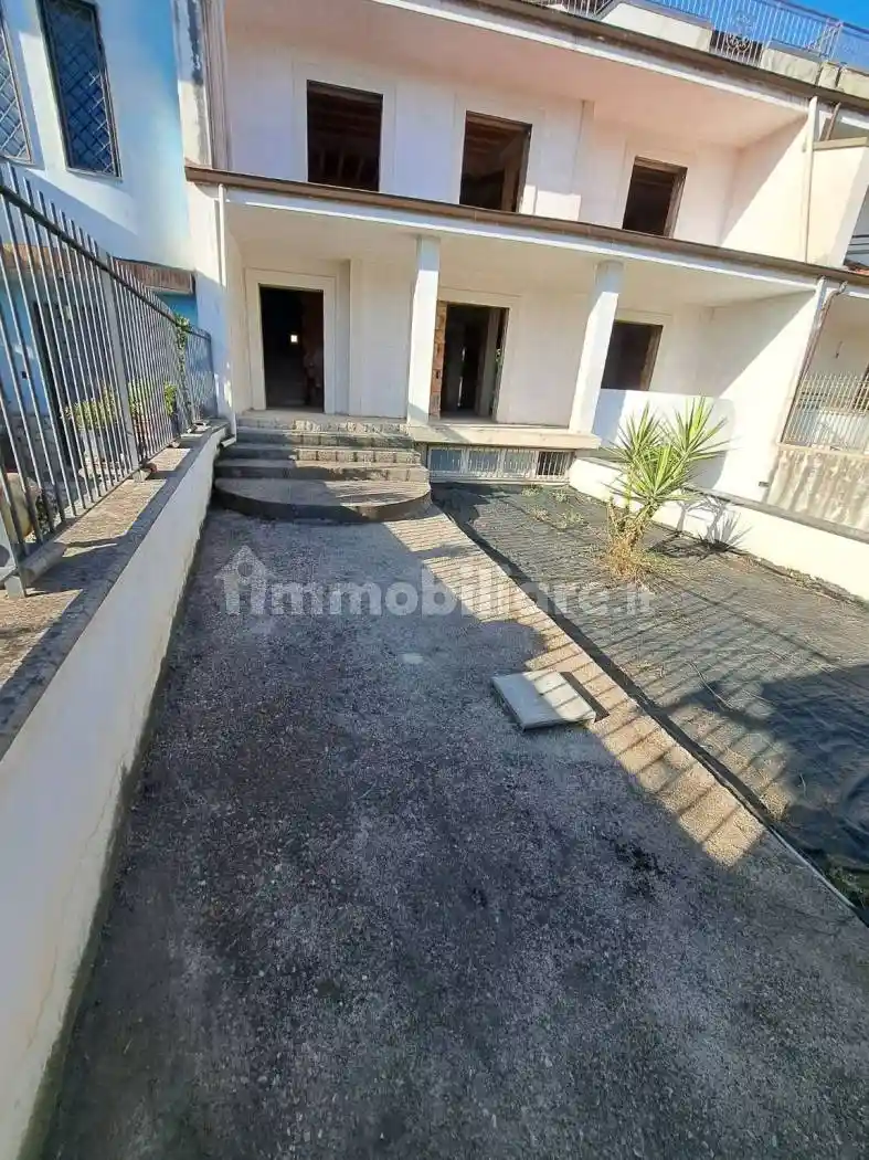 Palazzo - Edificio - foto 2