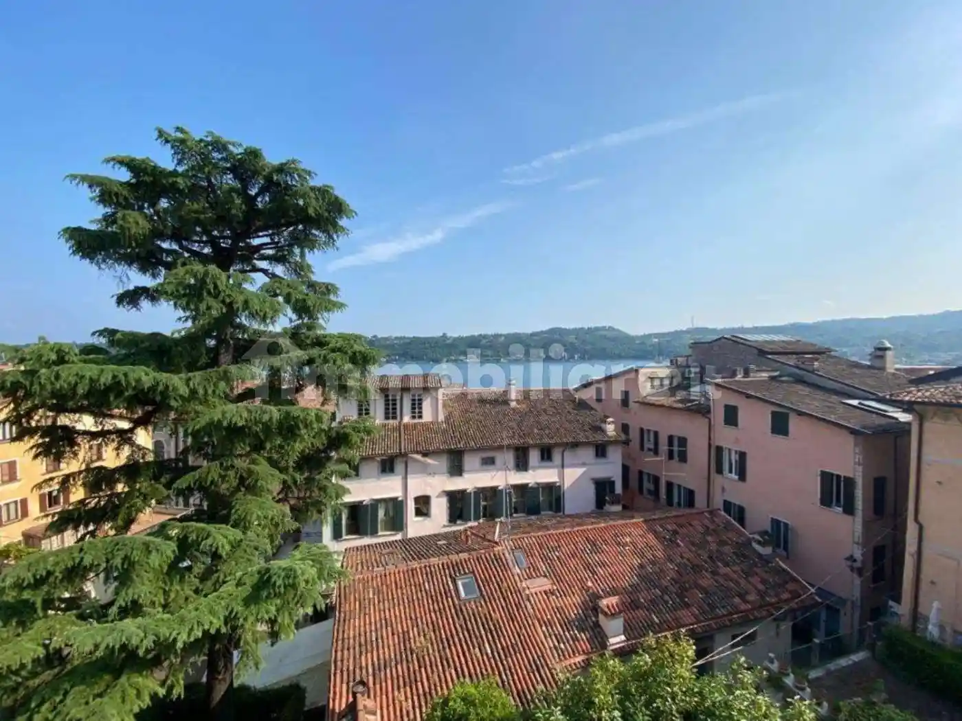 Appartamento in affitto a Salò