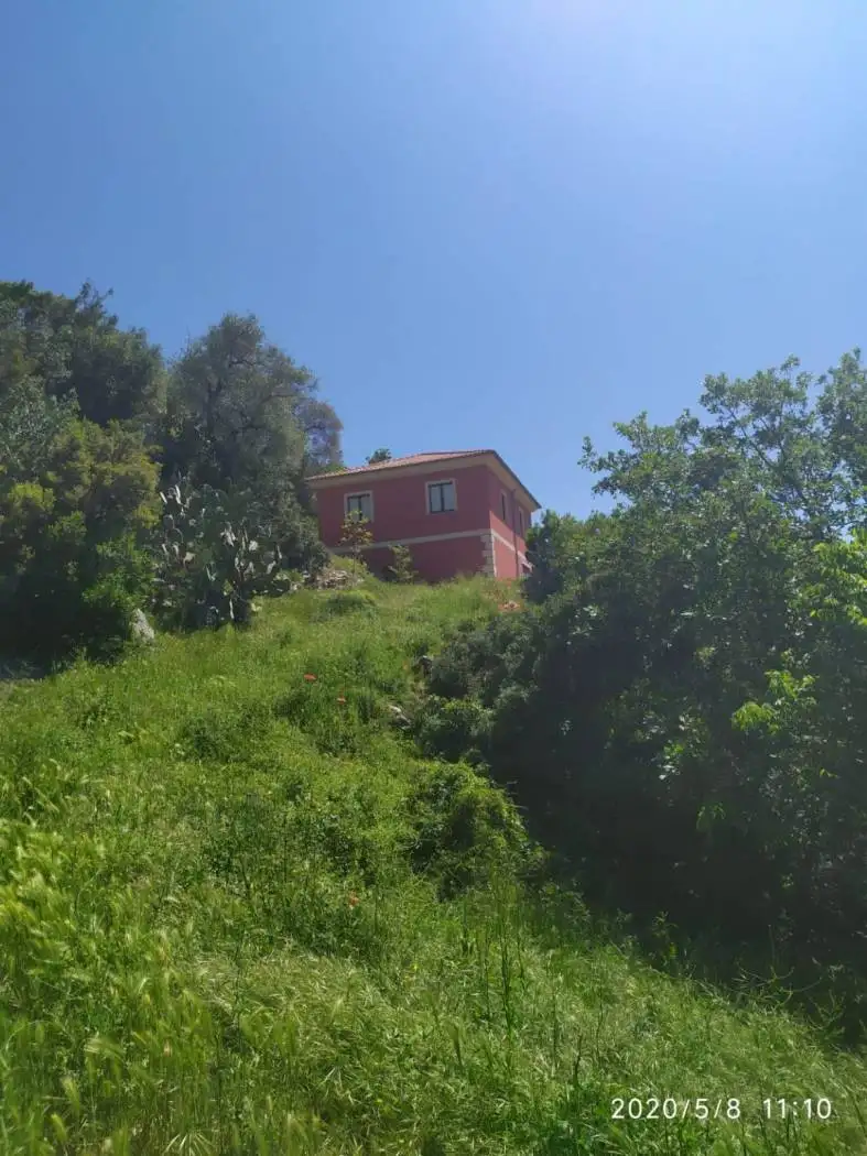 Casa colonica Sp85, Centro, Buccino