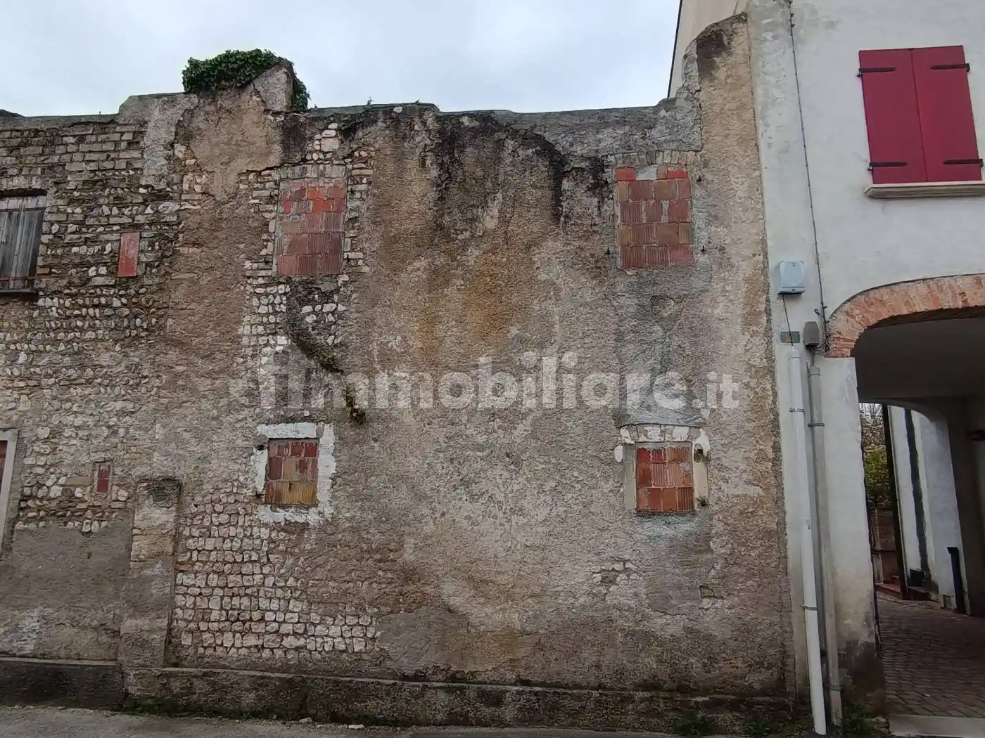 Rustico - Casale in vendita a Pordenone