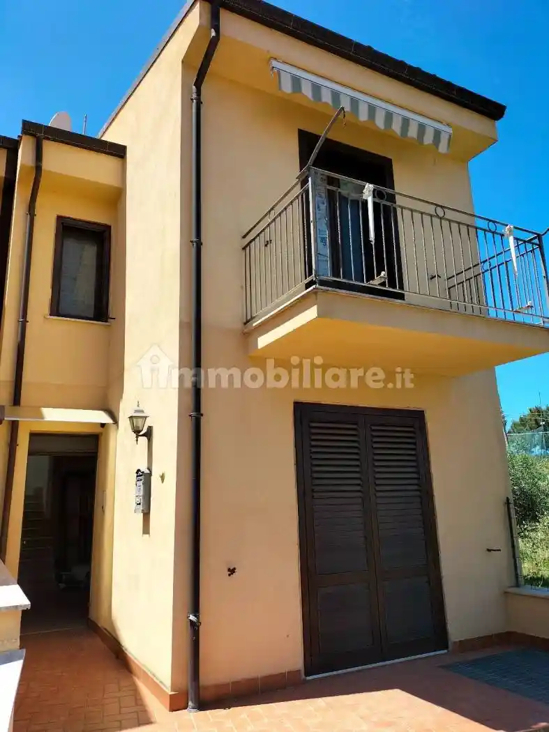 Villetta a schiera in vendita a Castelbuono