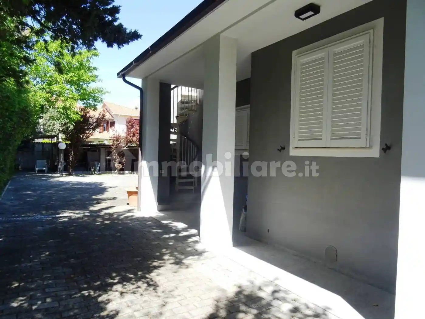 Appartamento in vendita a Cecina