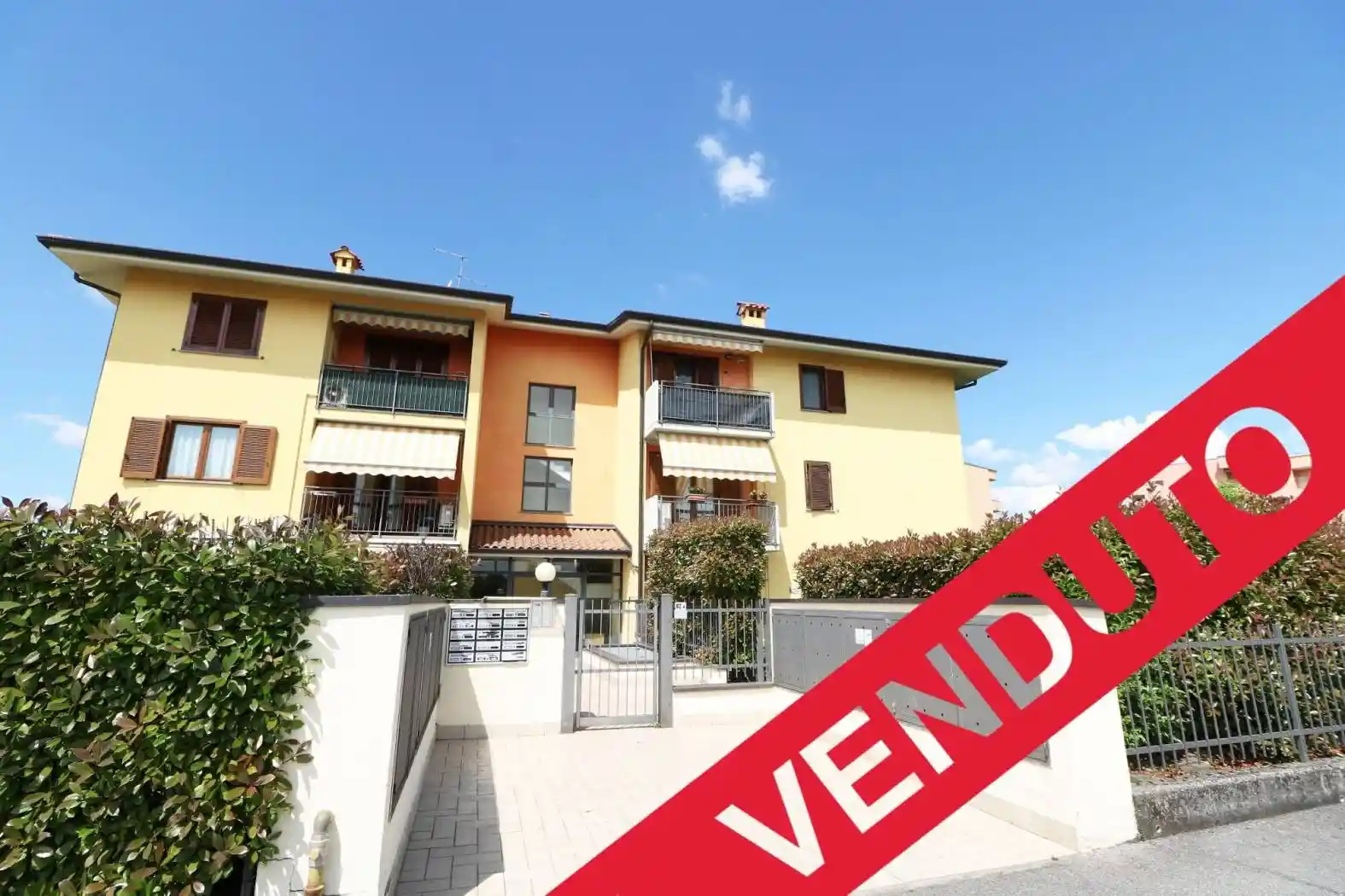 Appartamento in vendita a Bonate Sotto