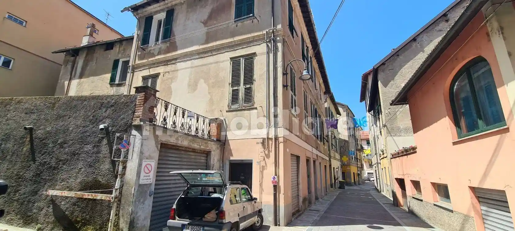 Appartamento in vendita a Rossiglione