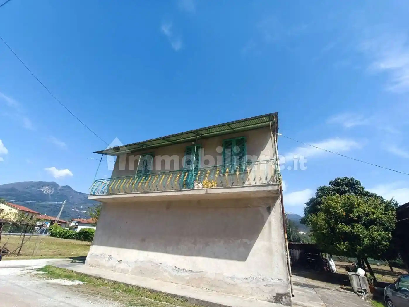 Villa in vendita a Massa