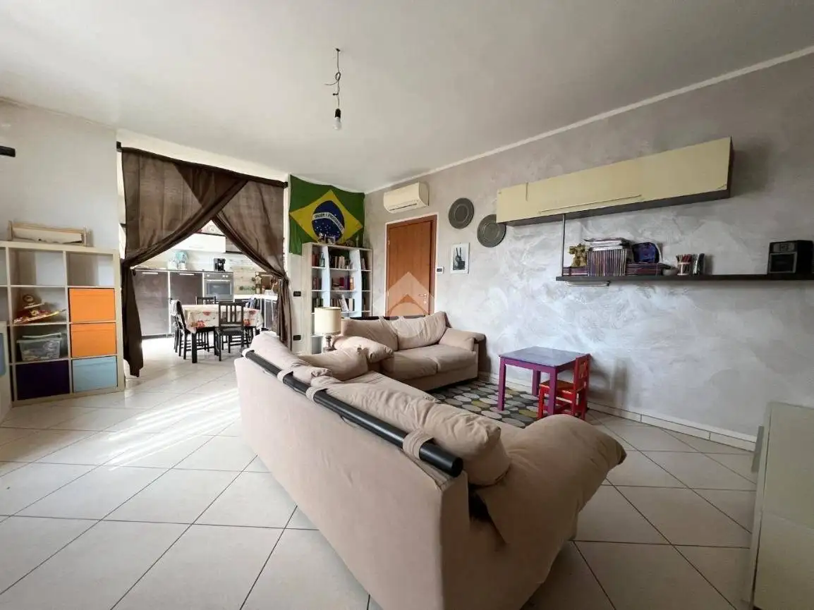 Appartamento in vendita a Casalmoro