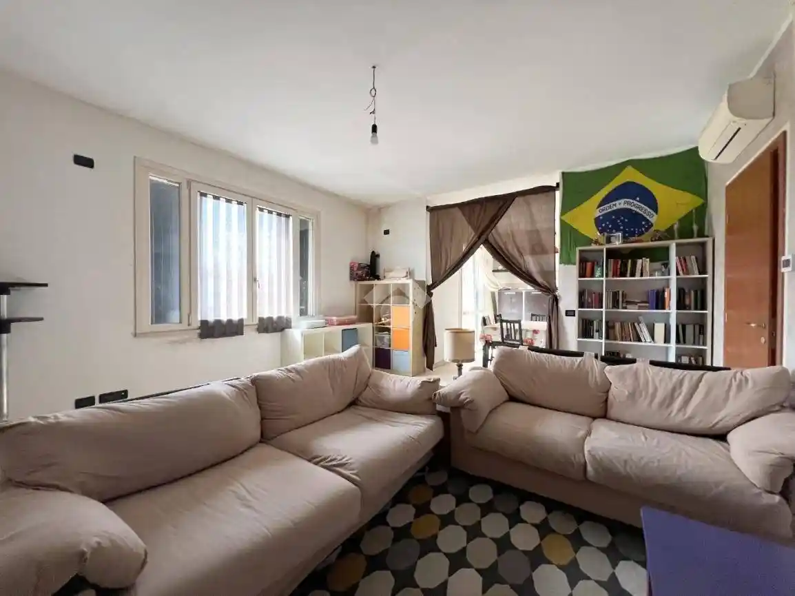 Trilocale via XXV Aprile 1, Casalmoro - foto 2