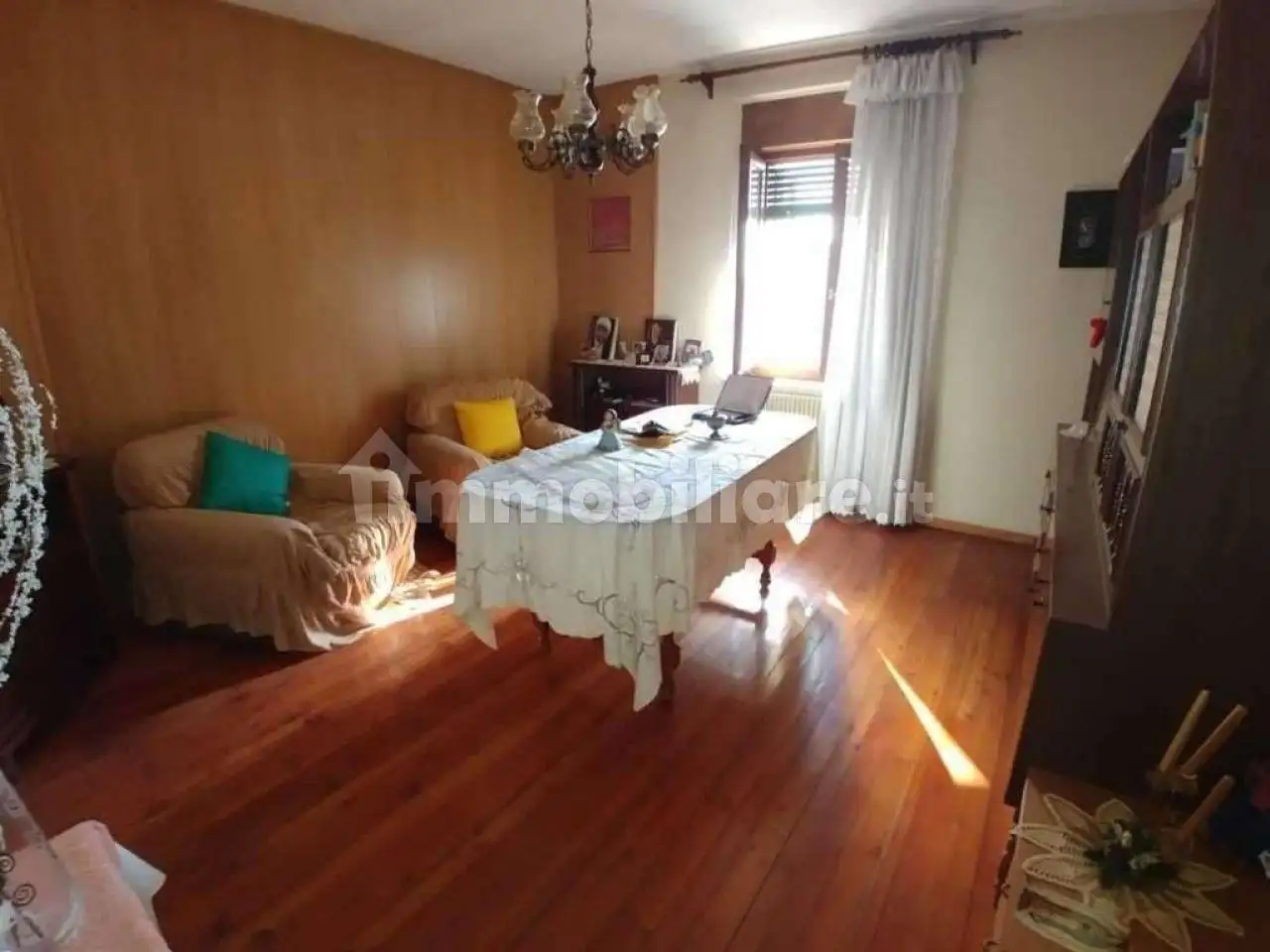 Appartamento in vendita a Ronzo-Chienis