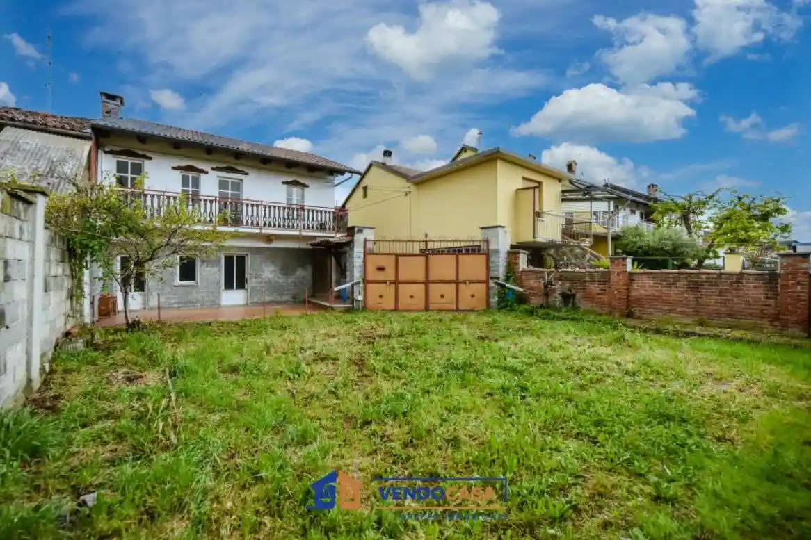 Rustico - Casale in vendita a Carmagnola