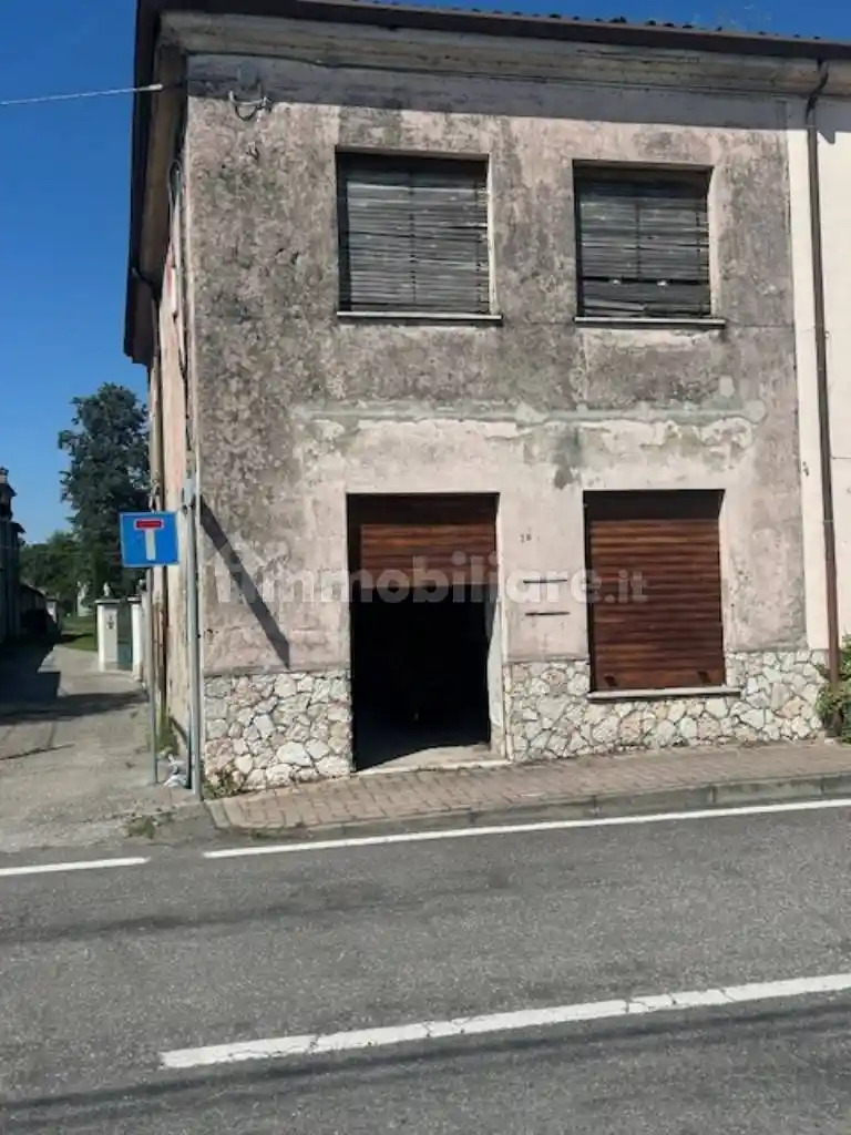 Casa indipendente in vendita a Marmirolo