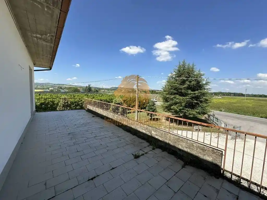 Casa indipendente in vendita a Forlì