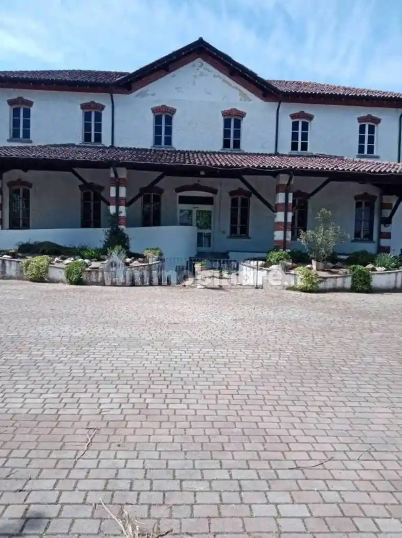 Rustico - Casale in vendita a Gravellona Lomellina