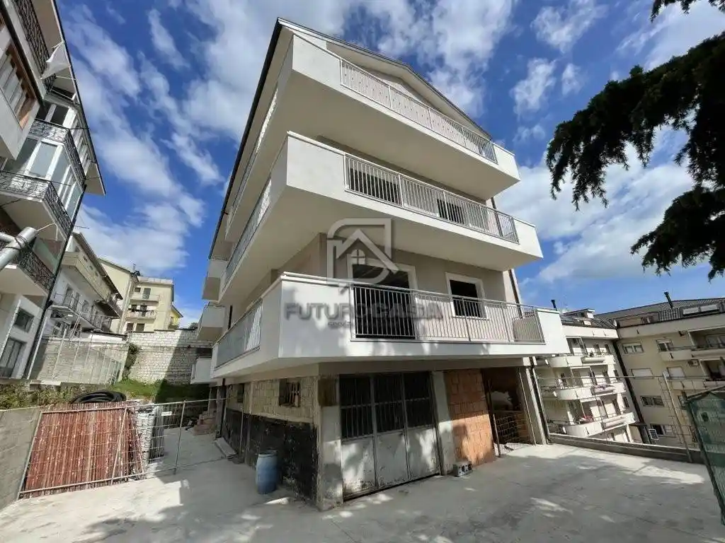 Appartamento nuovo, primo piano, Ariano Irpino - foto 2