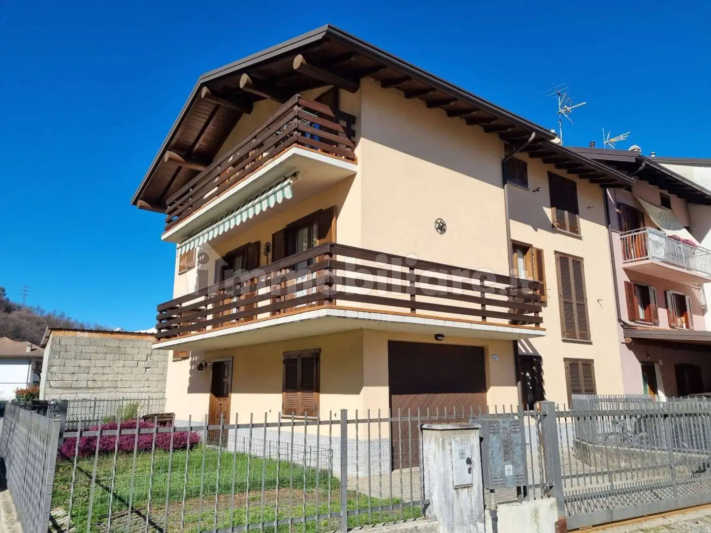 Casa indipendente in vendita a Piantedo