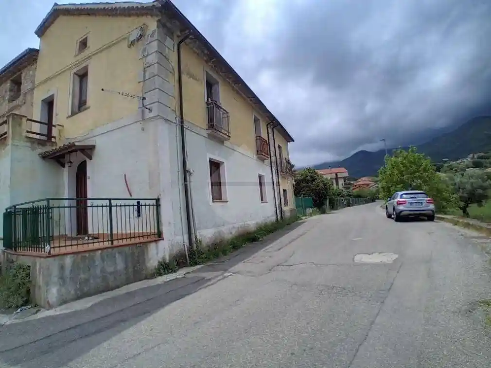 Appartamento in vendita a Marano Principato