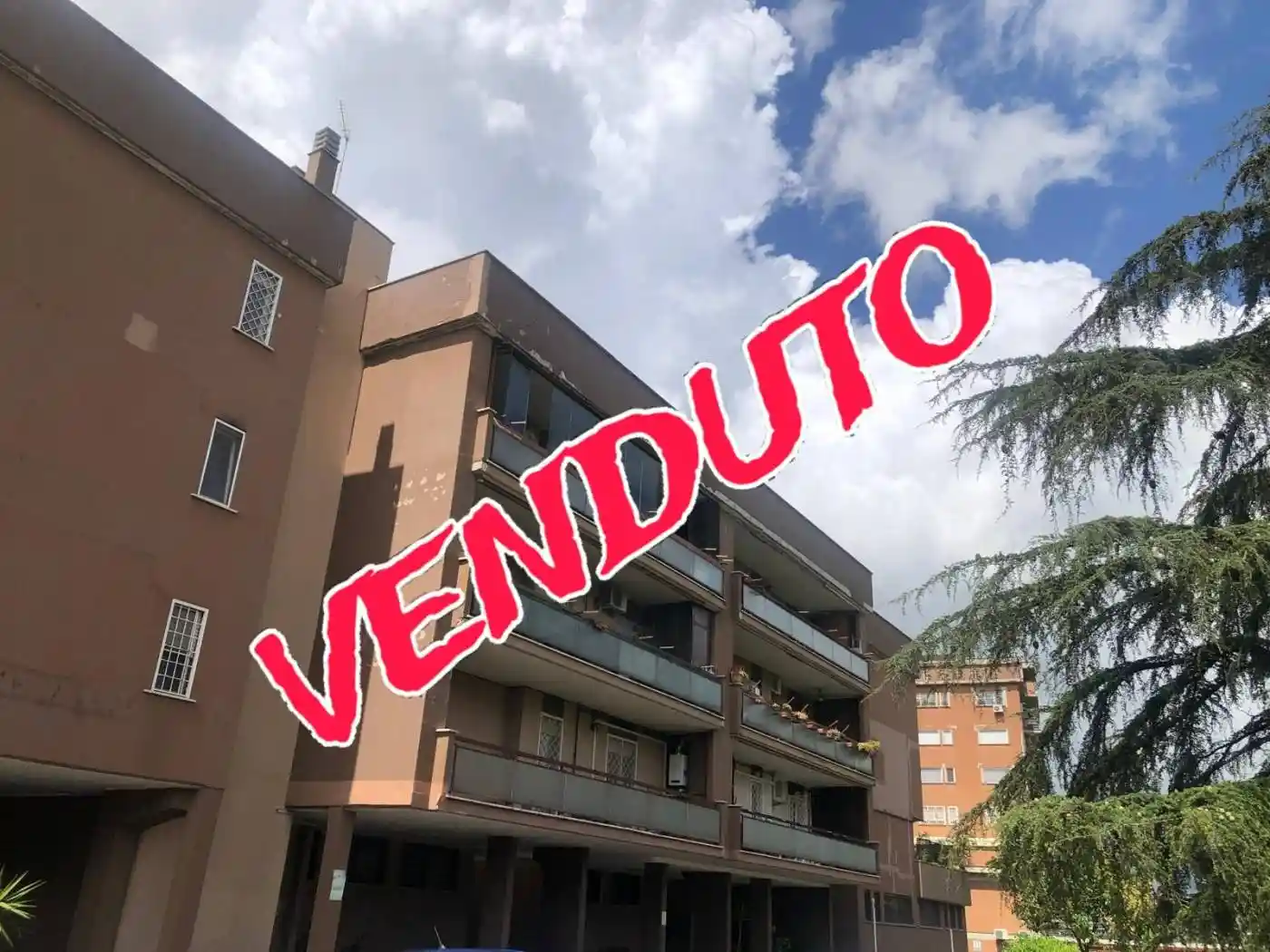 Appartamento in vendita a Roma